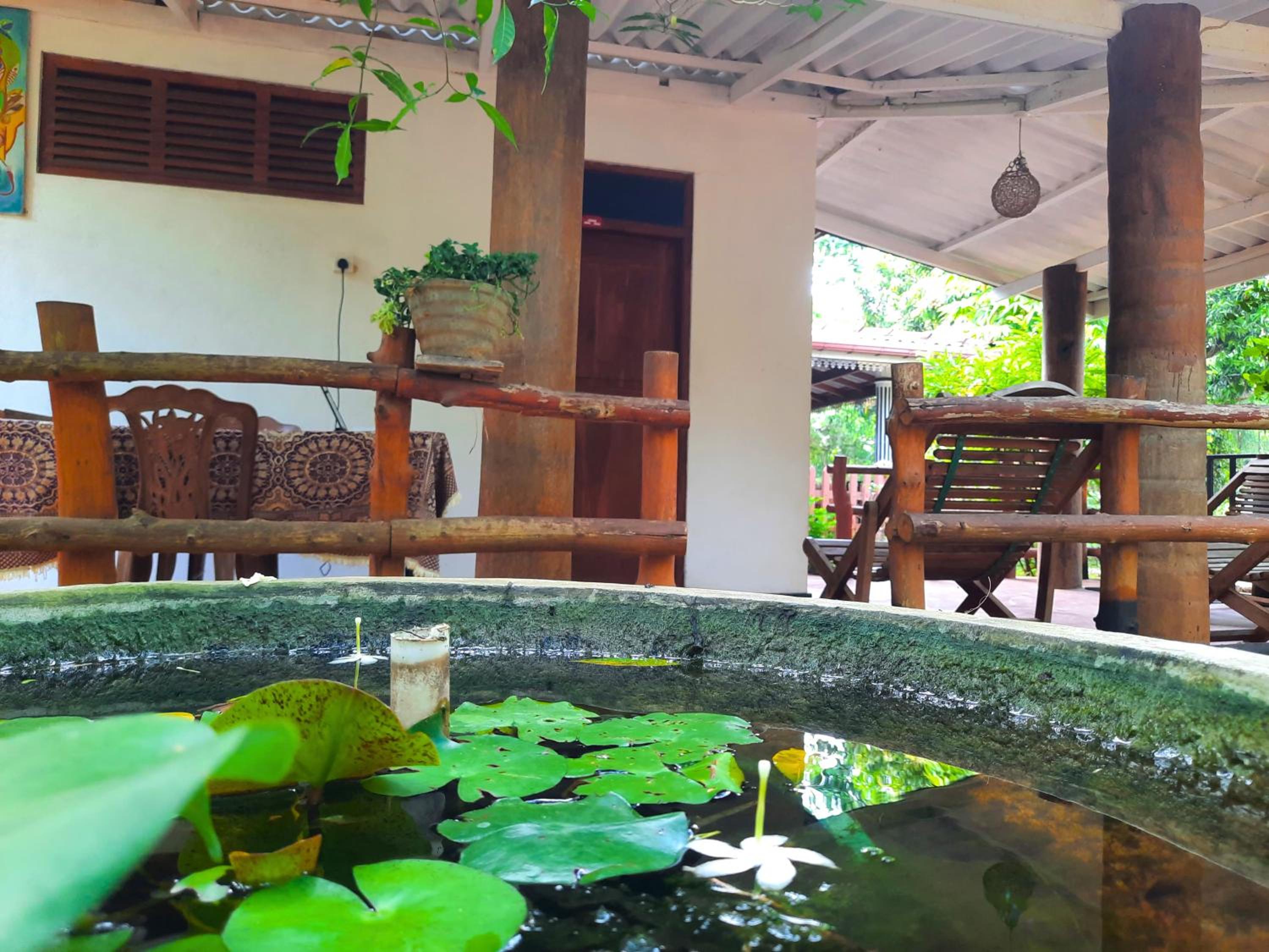 Batu's Safari lodge Udawalawe