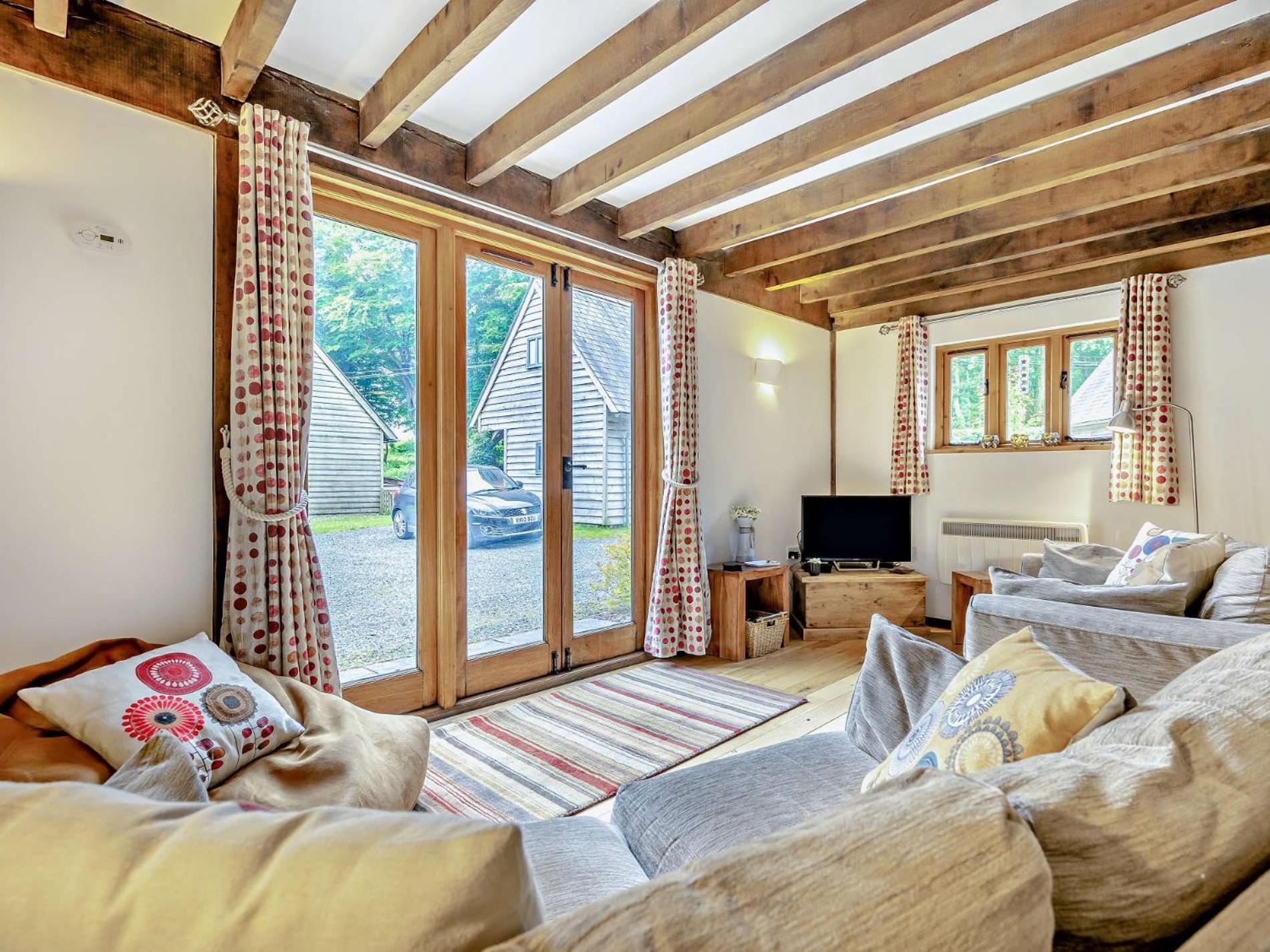 3 Bed in Camelford oc-pendw view 2