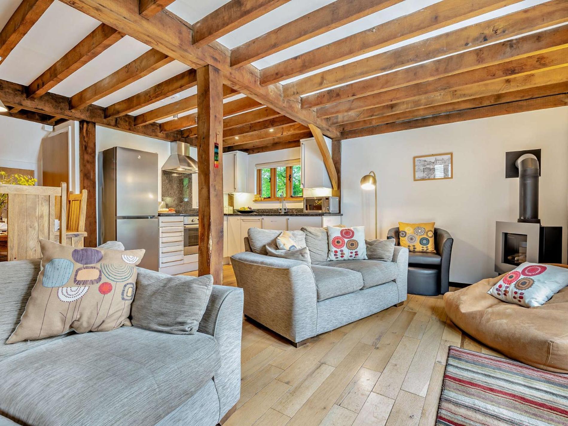 3 Bed in Camelford oc-pendw view 3