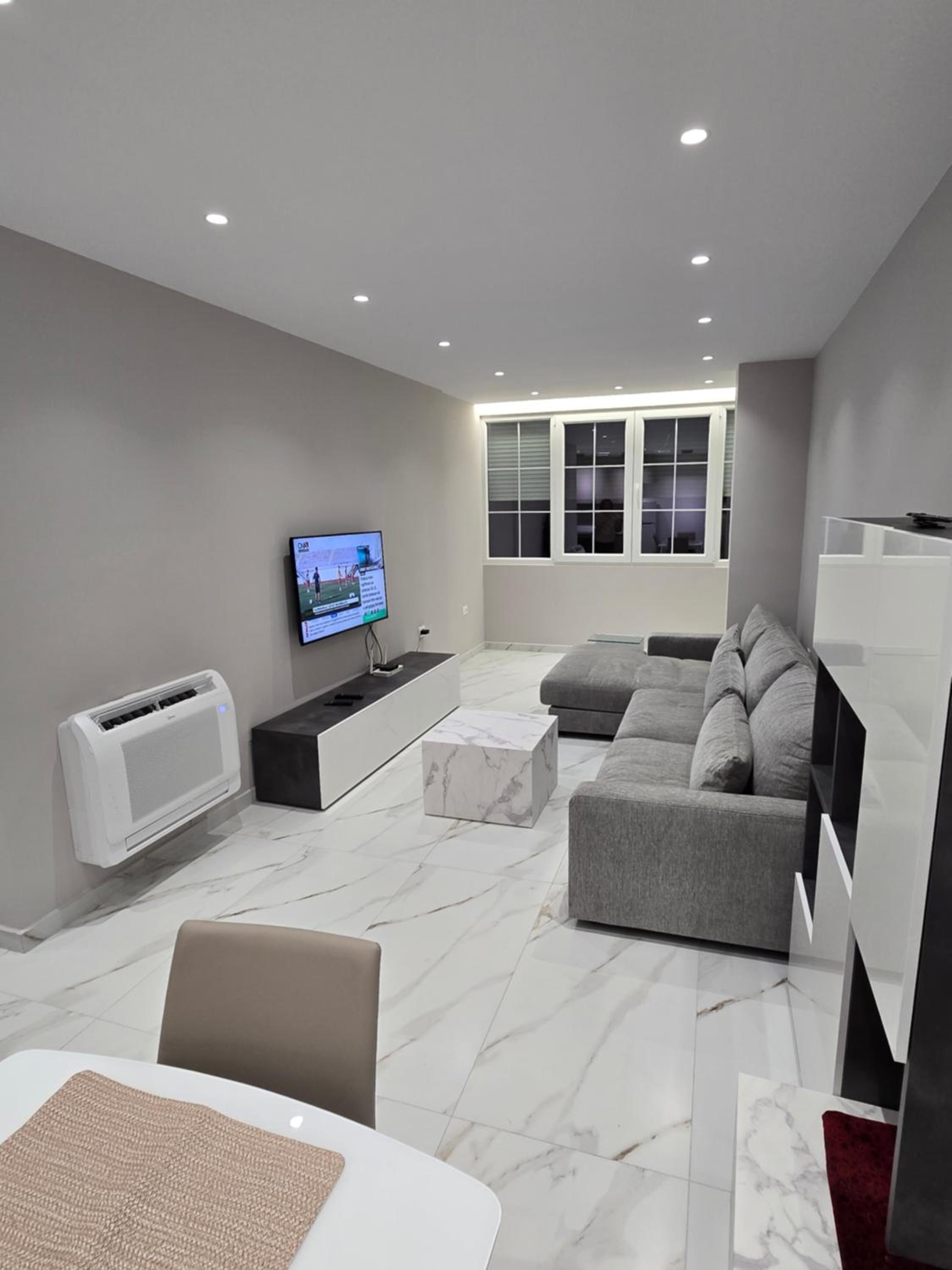 Prestige Beach Apartment