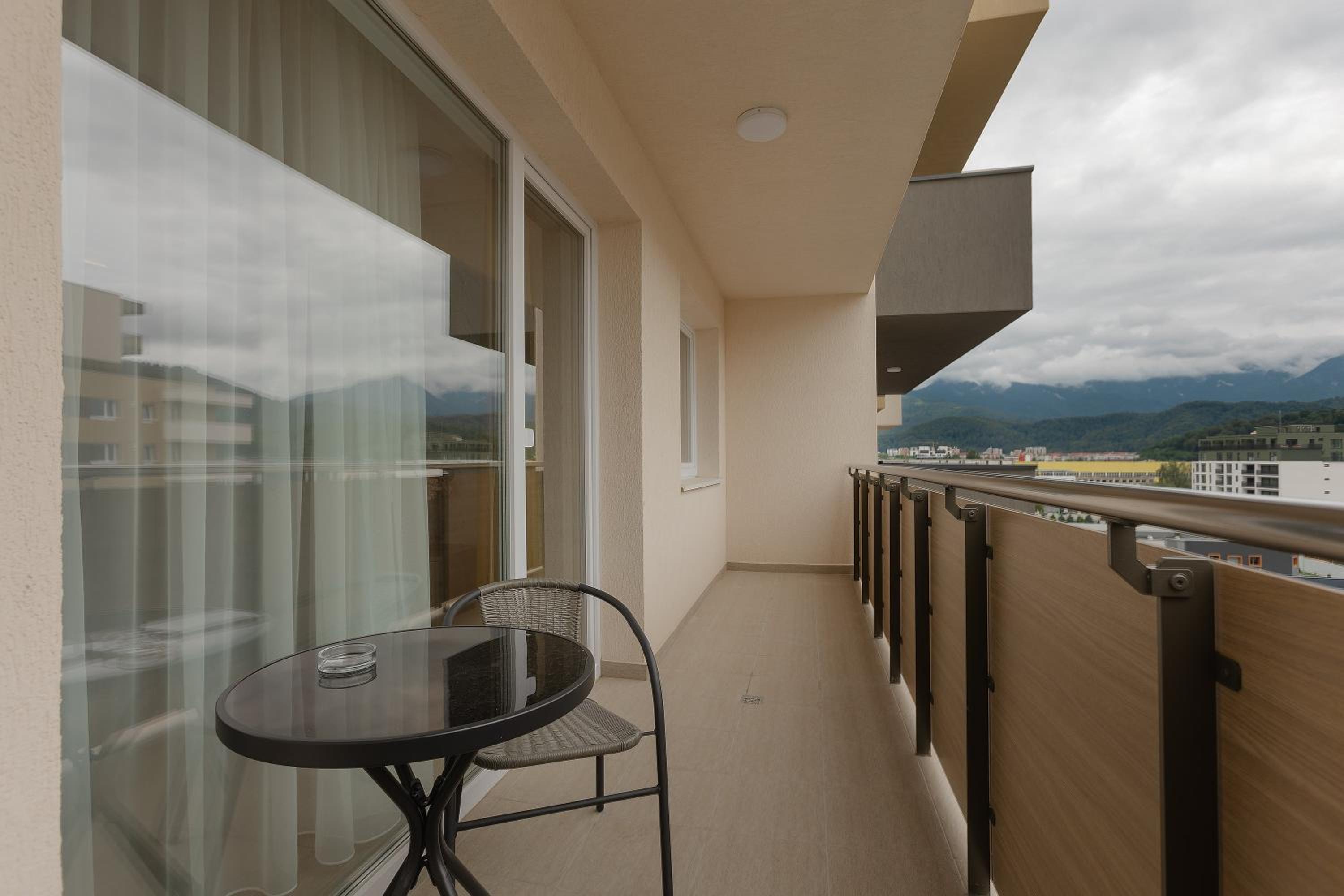 THO Luxury Residence
