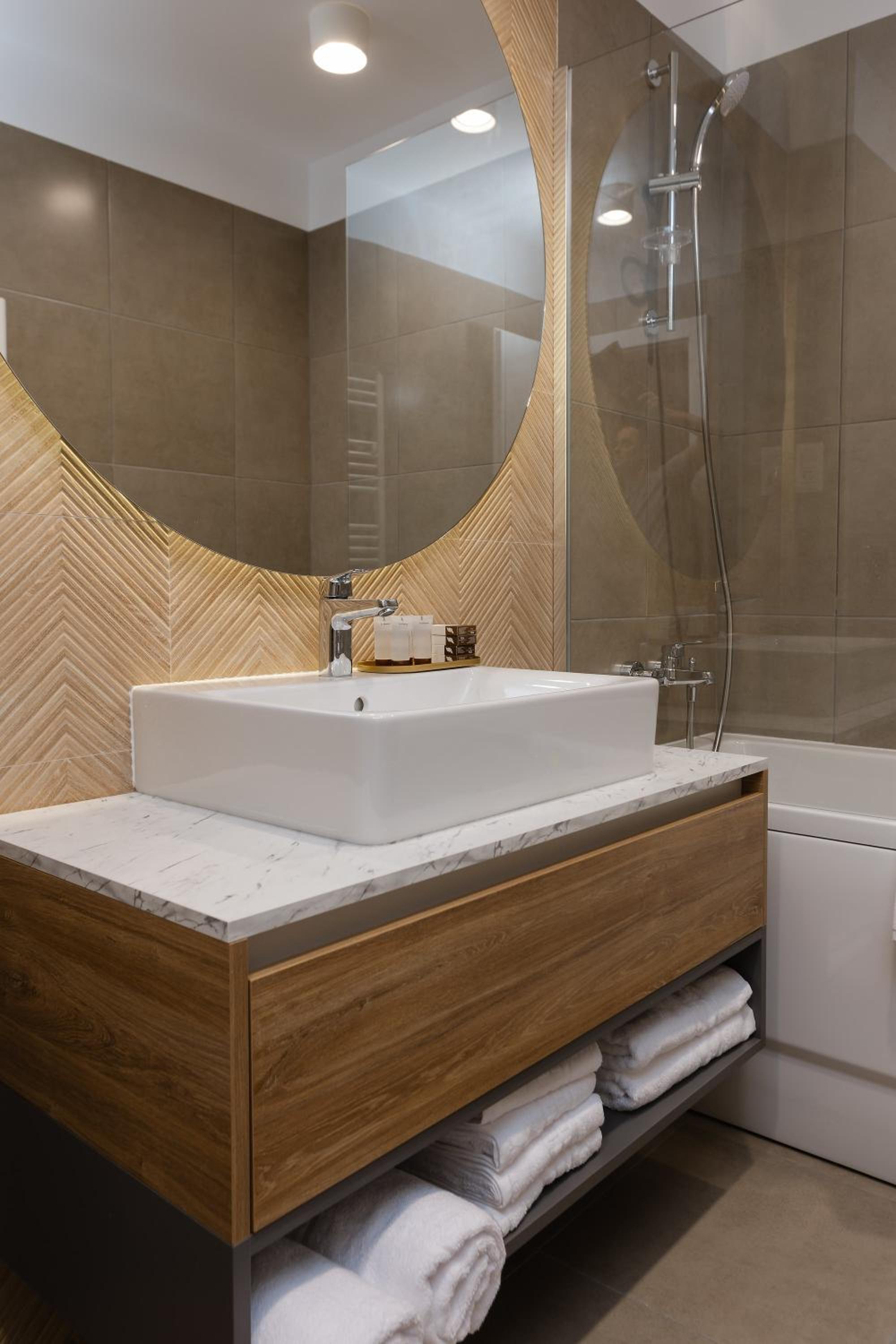 THO Luxury Residence