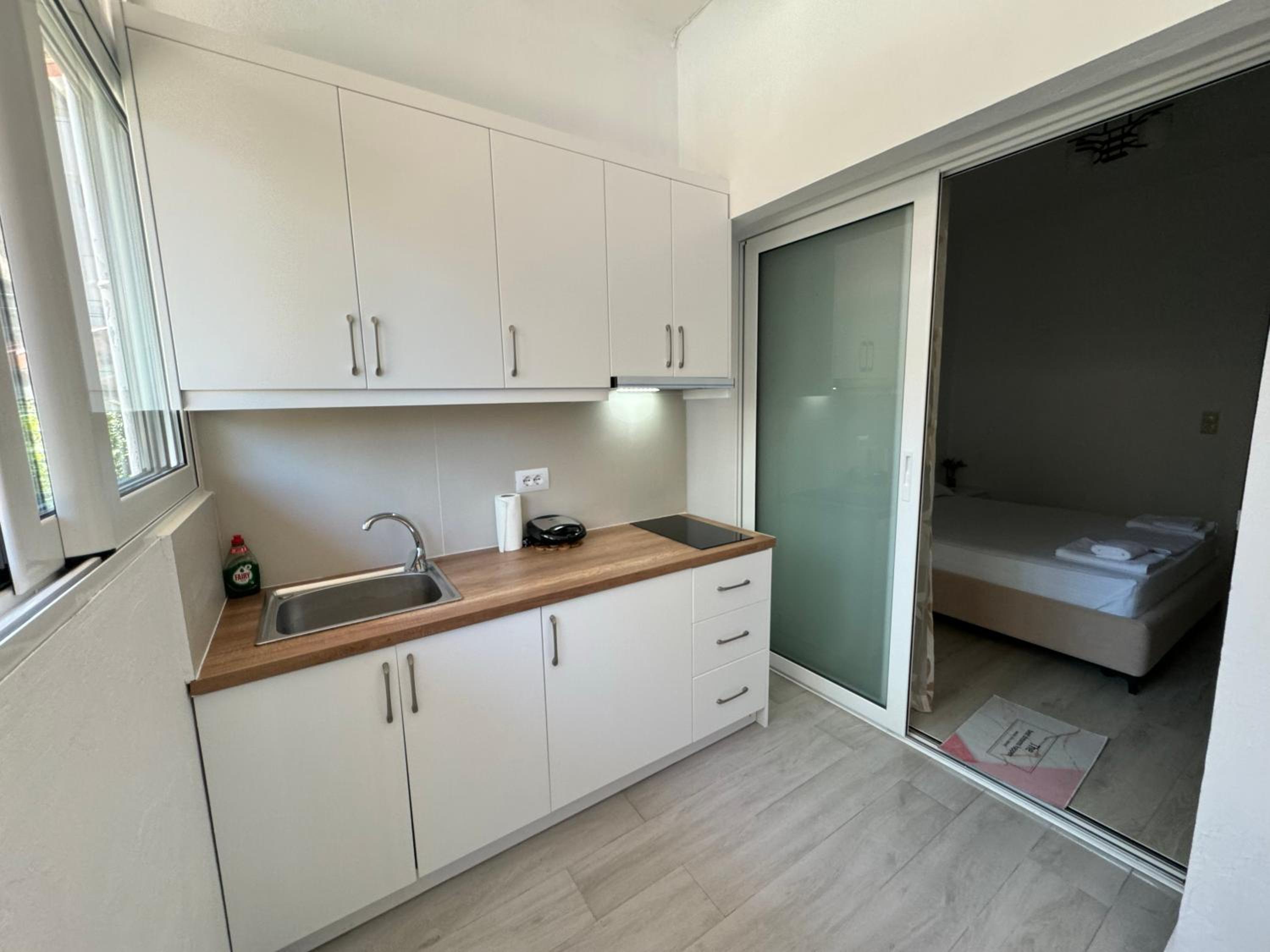 Dadaj Apartments