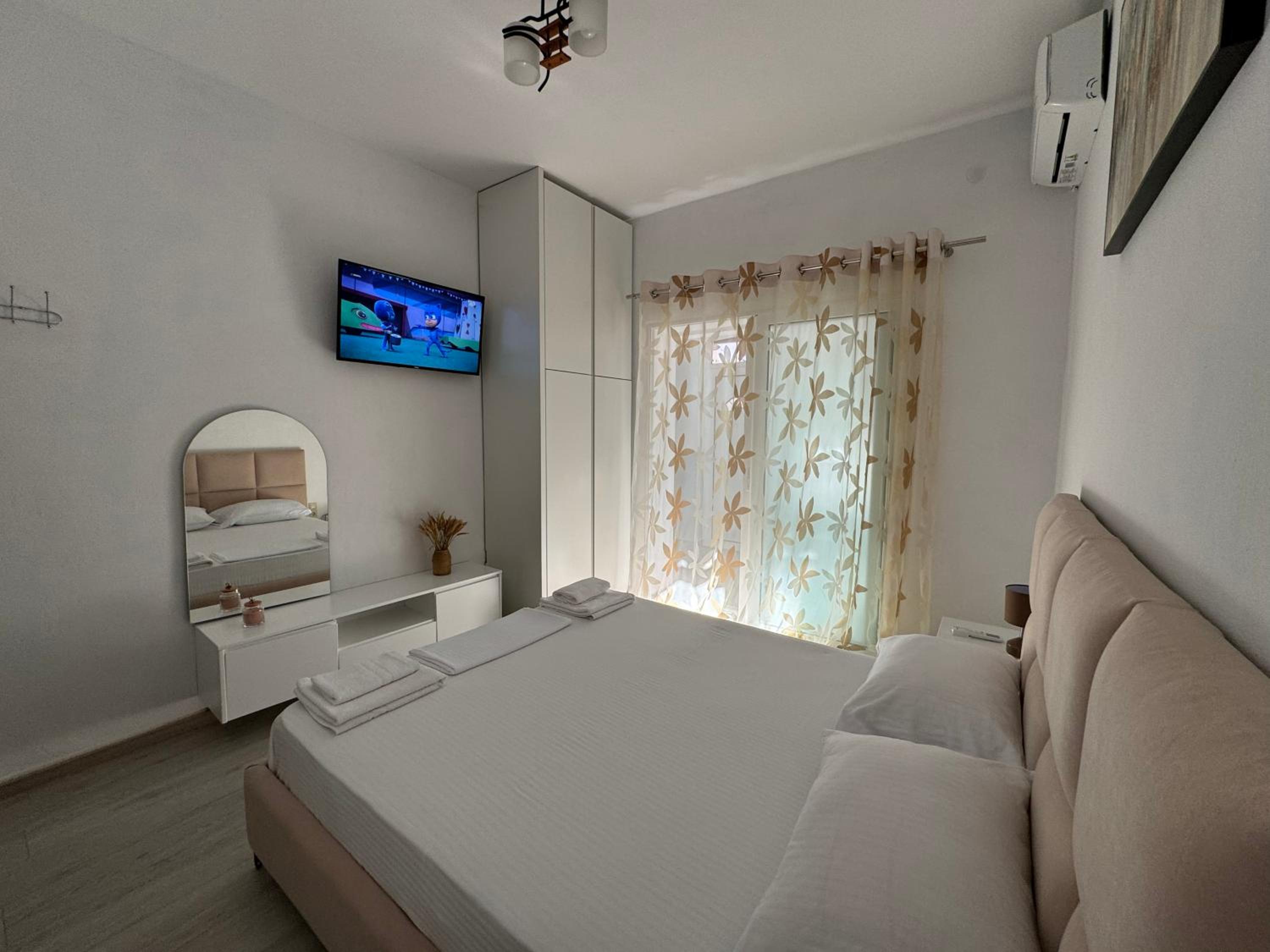 Dadaj Apartments
