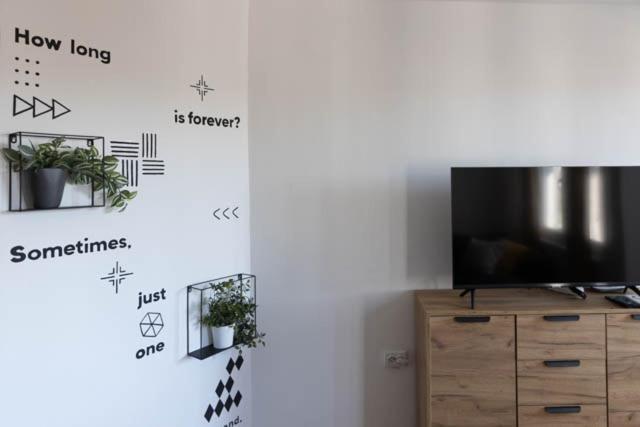 Lovely 1BD Flat near the Sea Garden by Flat Mаnаger