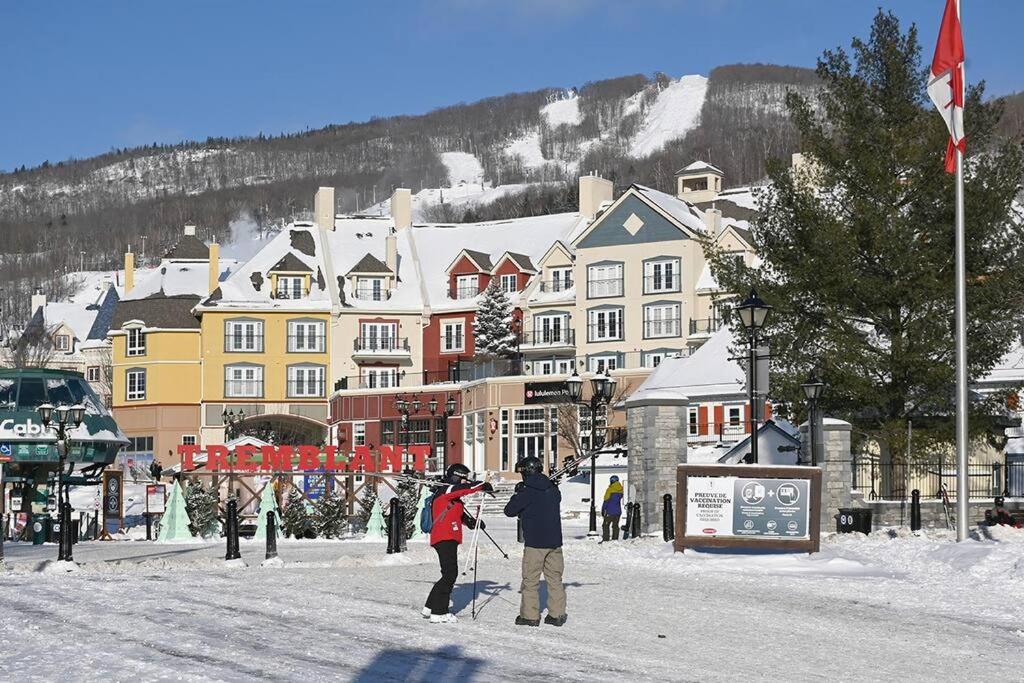 Cozy Lodge in the Mont Tremblant Ski Village