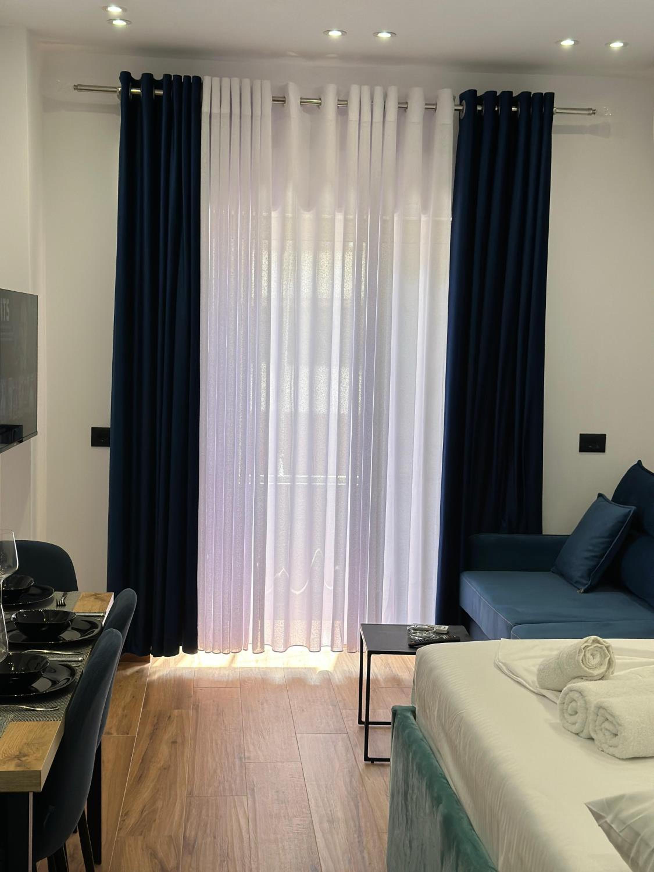 Modern & Cozy Golem Apartment