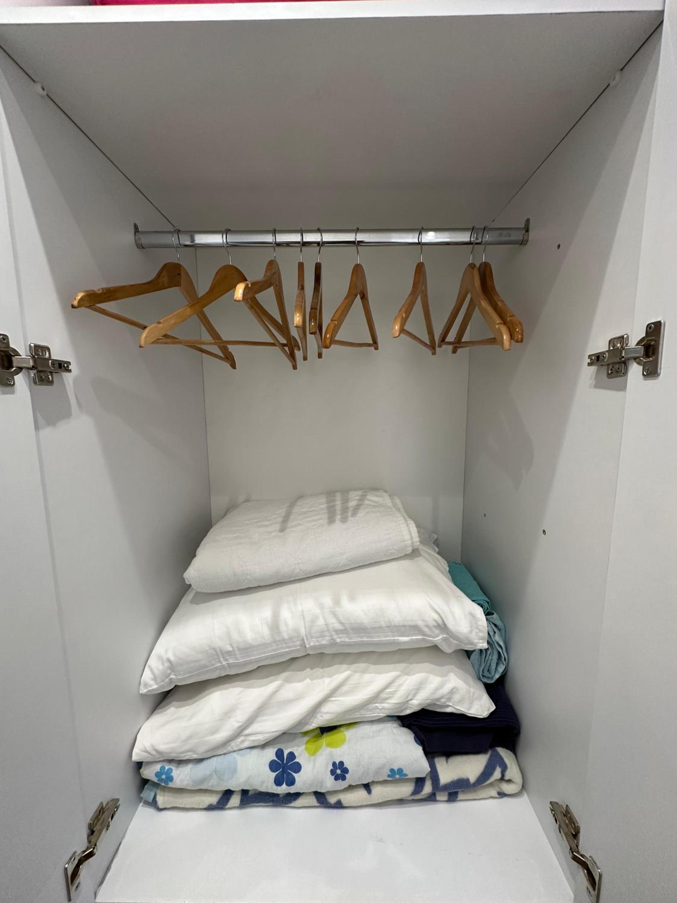 Modern & Cozy Golem Apartment