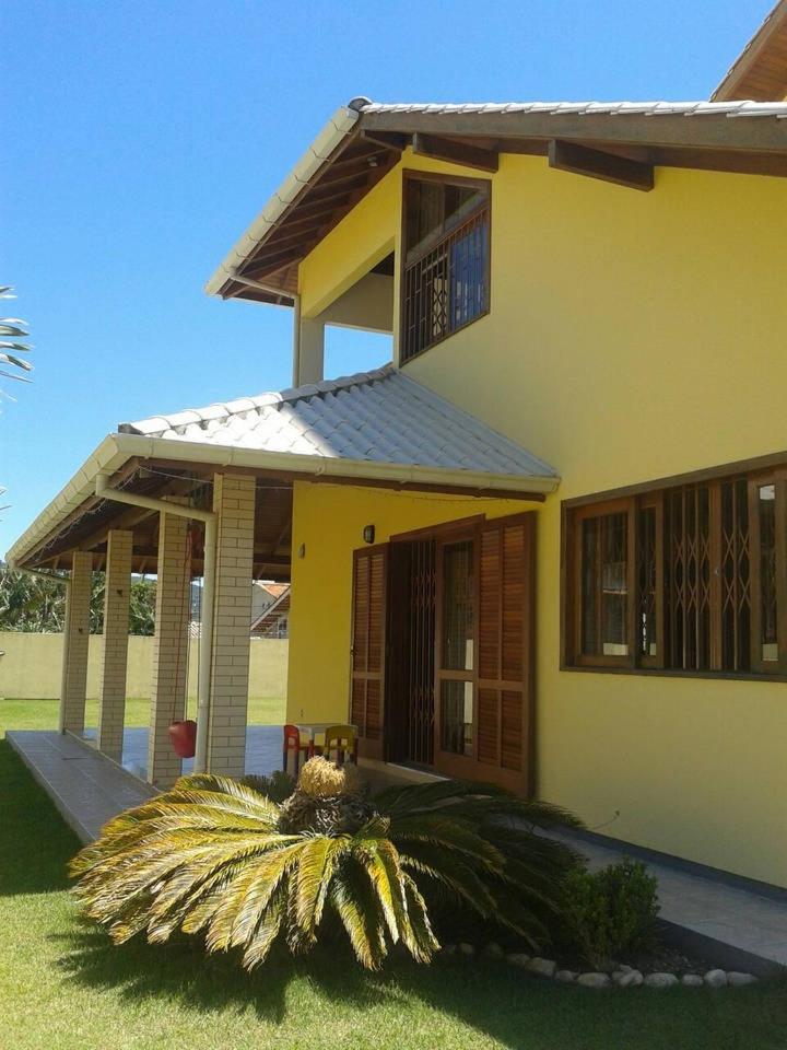 Linda casa próximo à praia