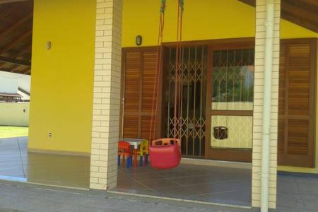 Linda casa próximo à praia