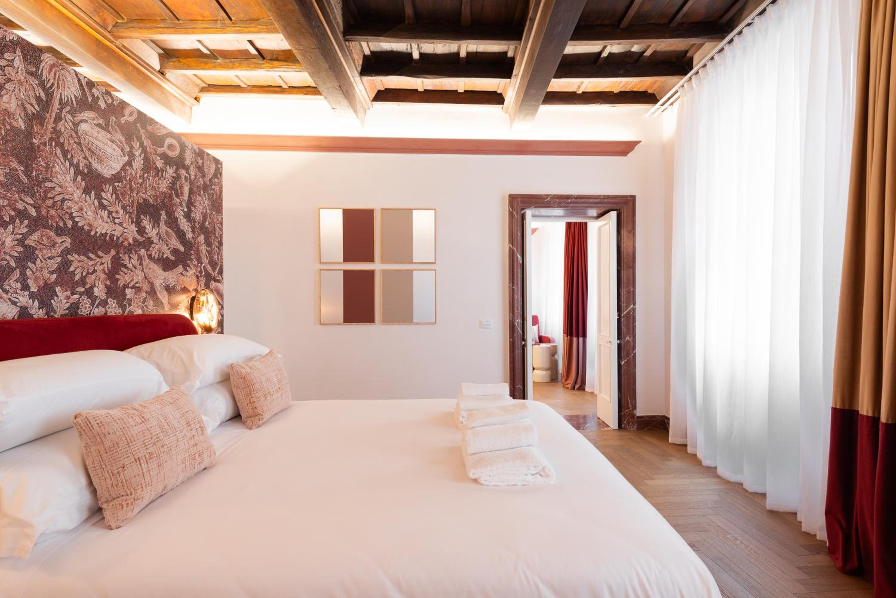My Trevi Suite & Apartment