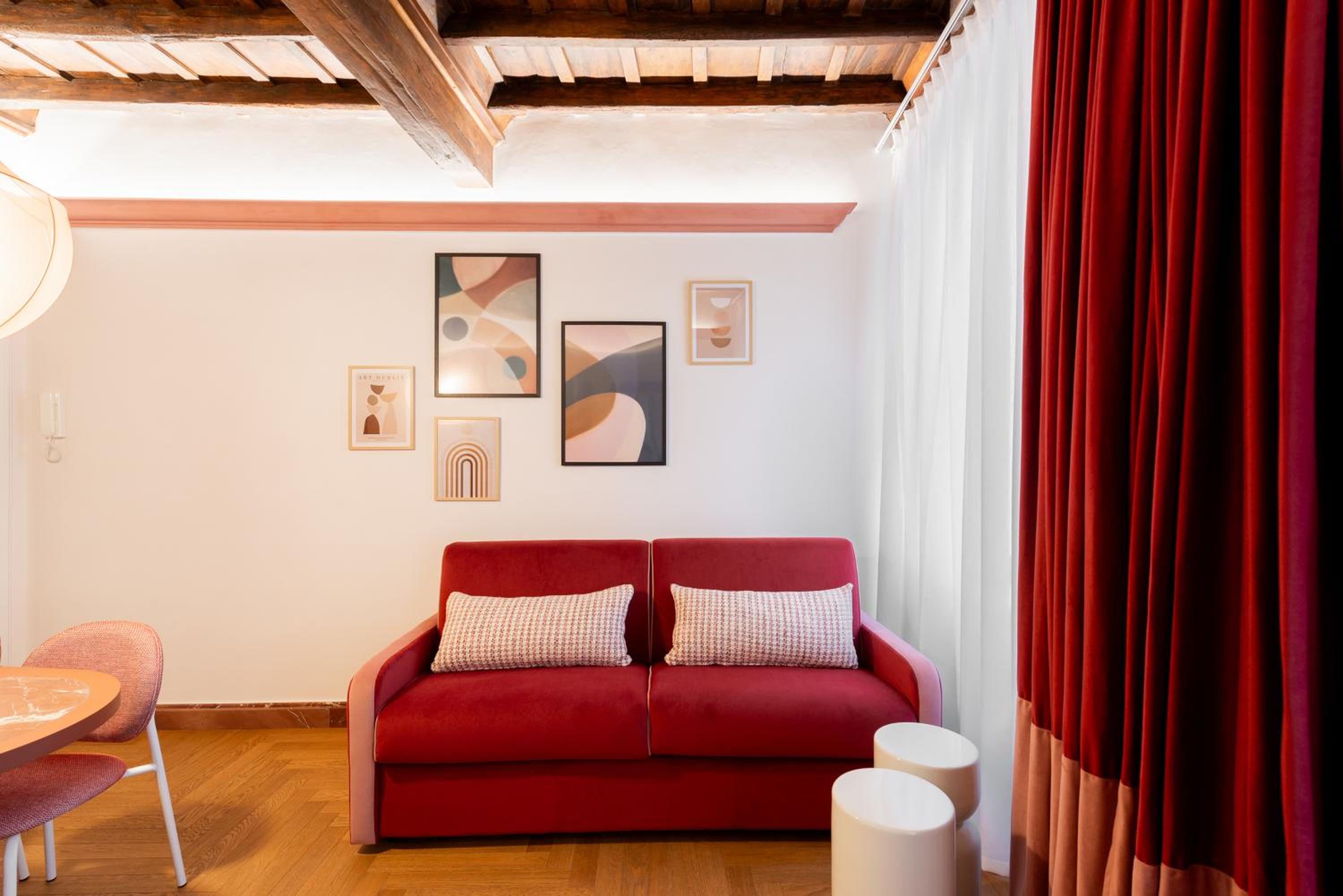 My Trevi Suite & Apartment