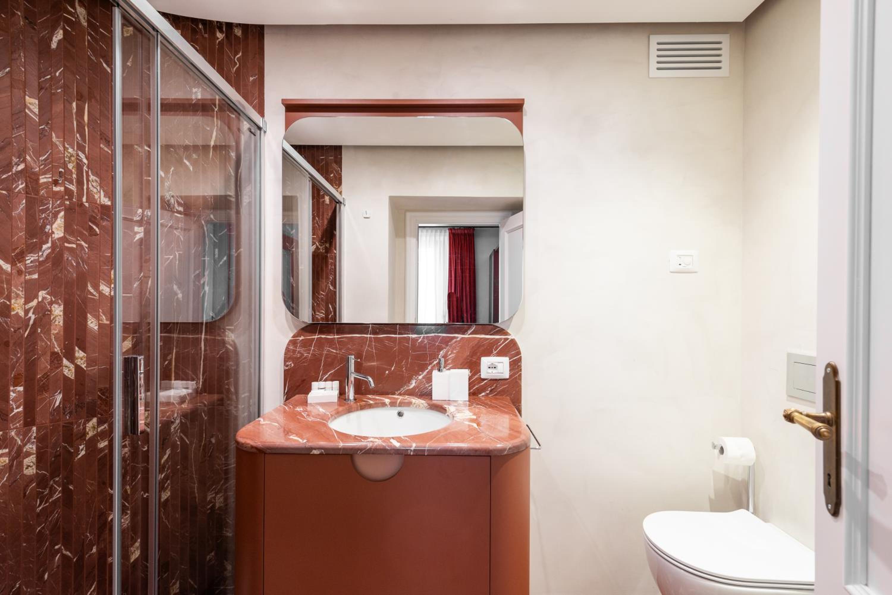 My Trevi Suite & Apartment
