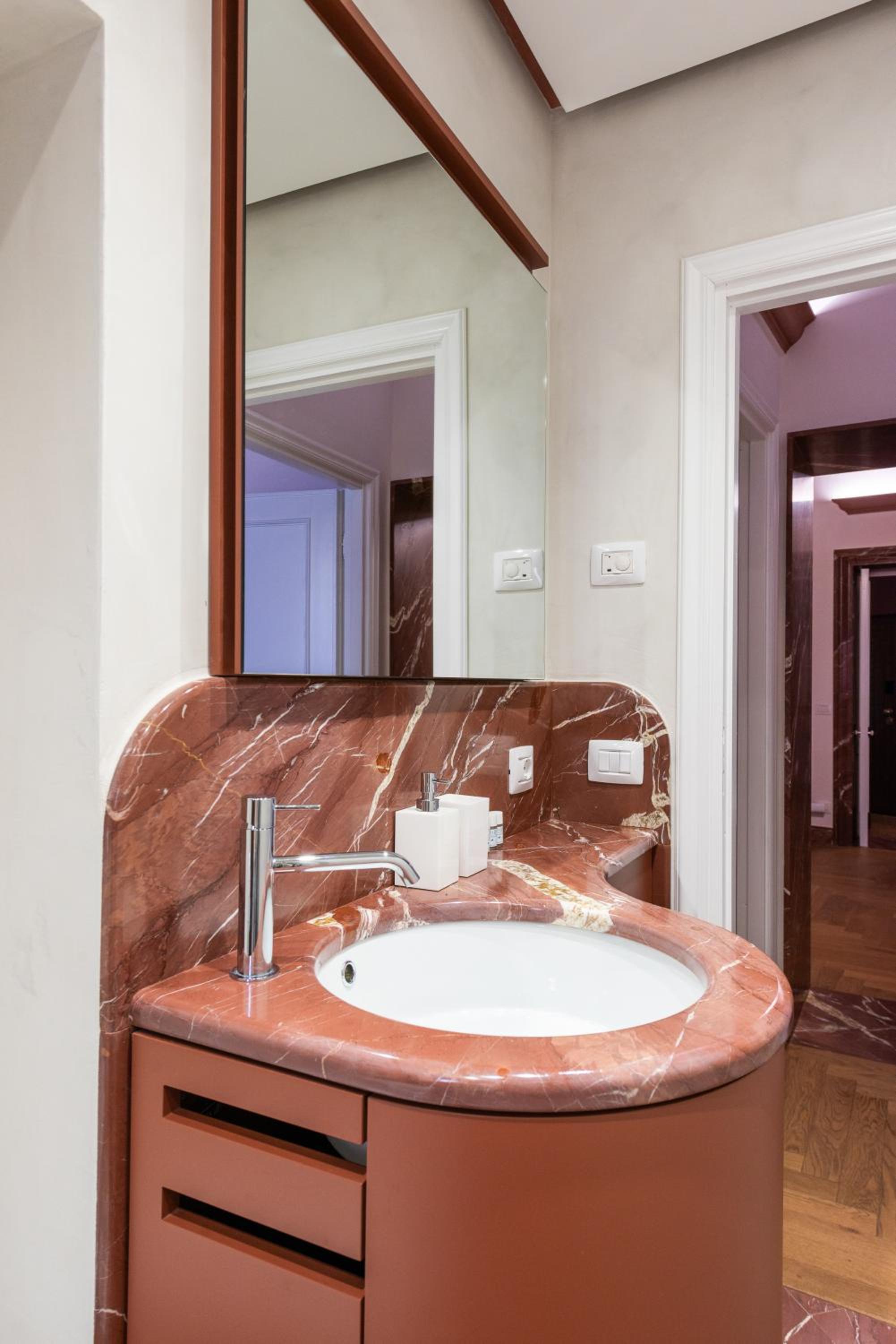 My Trevi Suite & Apartment