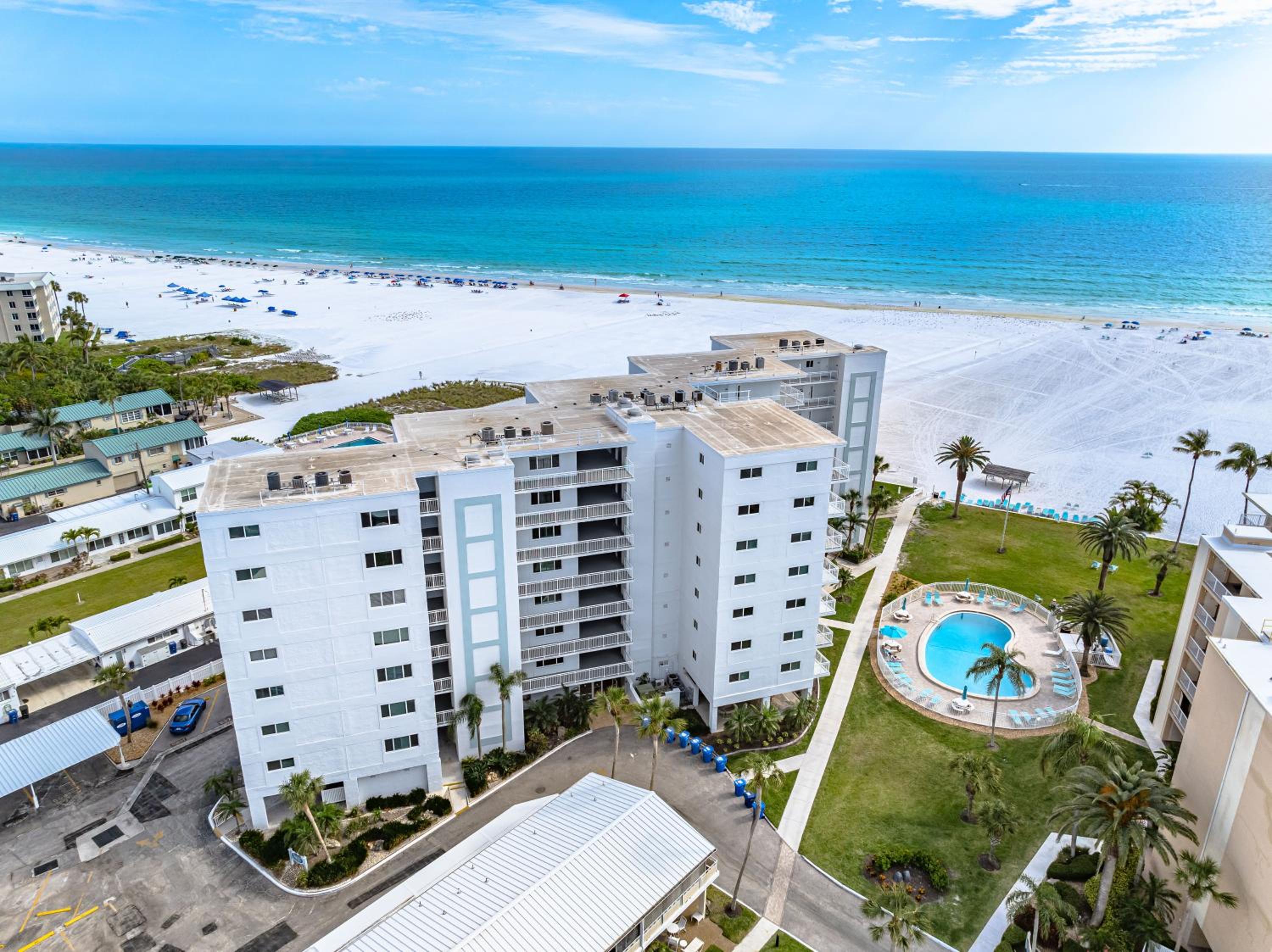 Jamaica Royale Beachfront Tower By Beachside Management