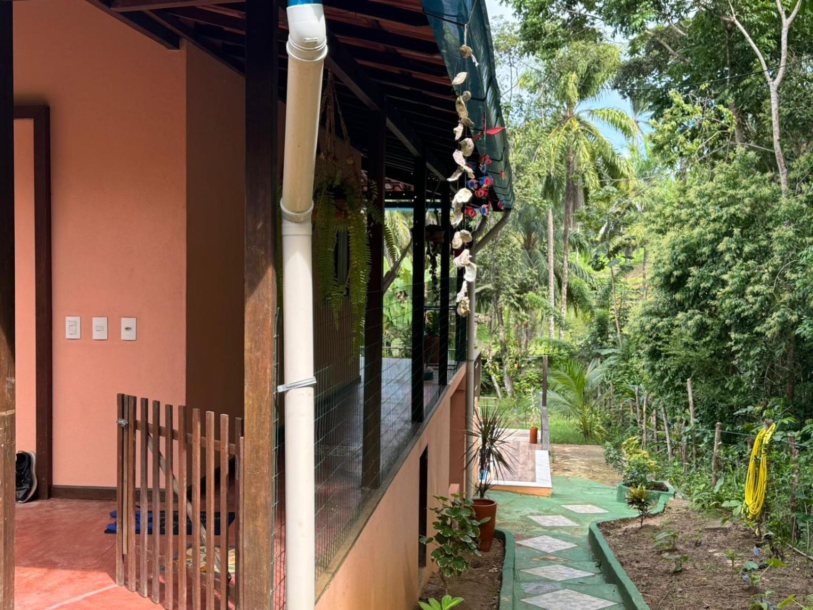 Casa Amadou com grande piscina em Boipeba