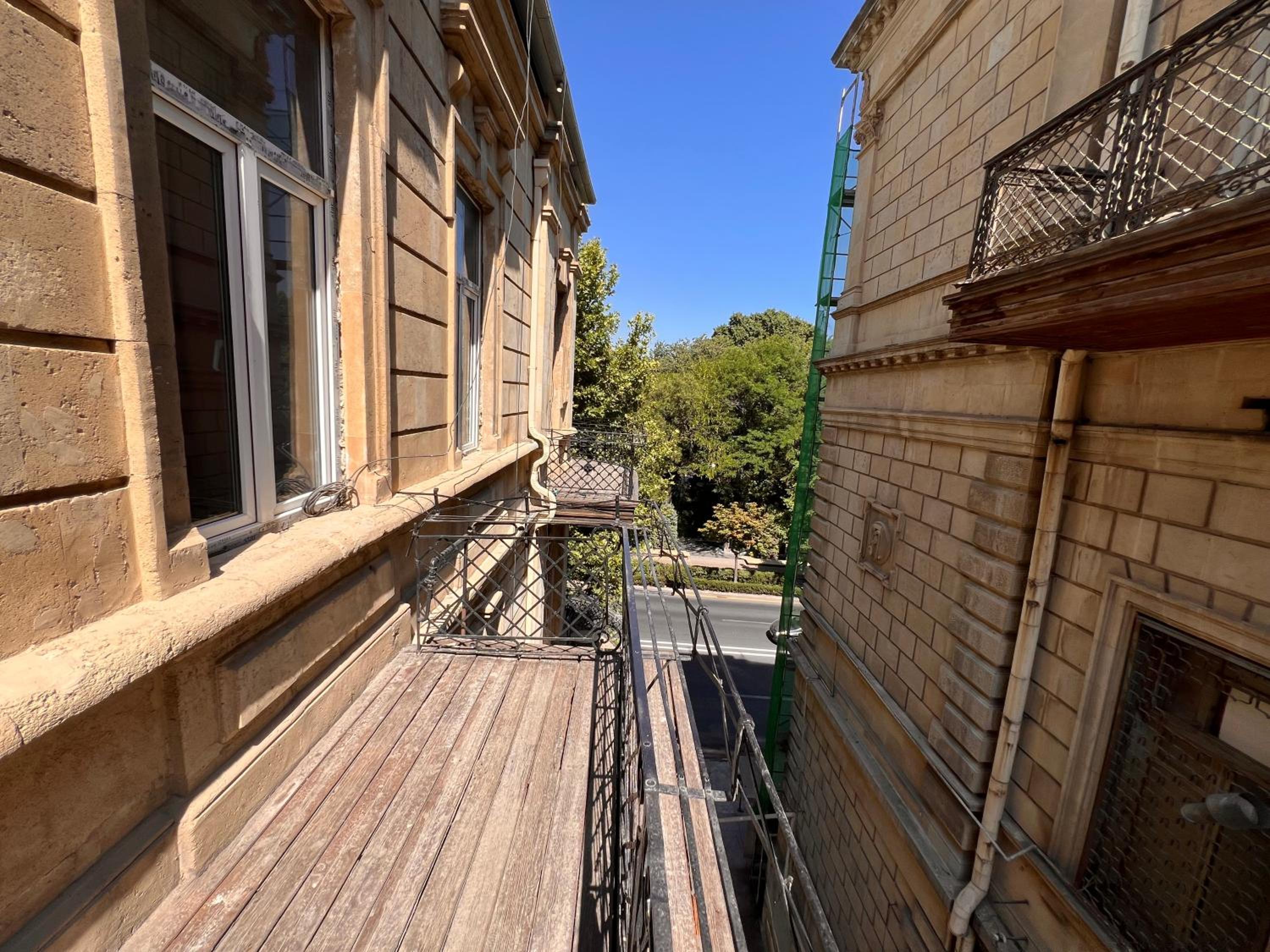 Baku Circuit Apartment
