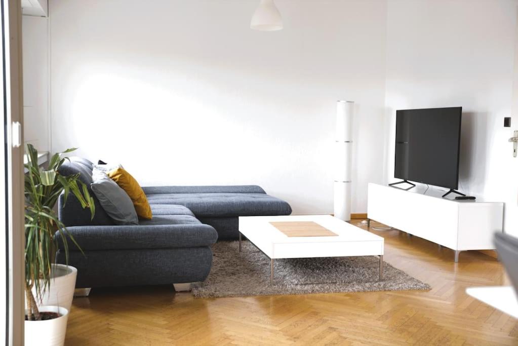 Charming Penthouse in the City Center view 2