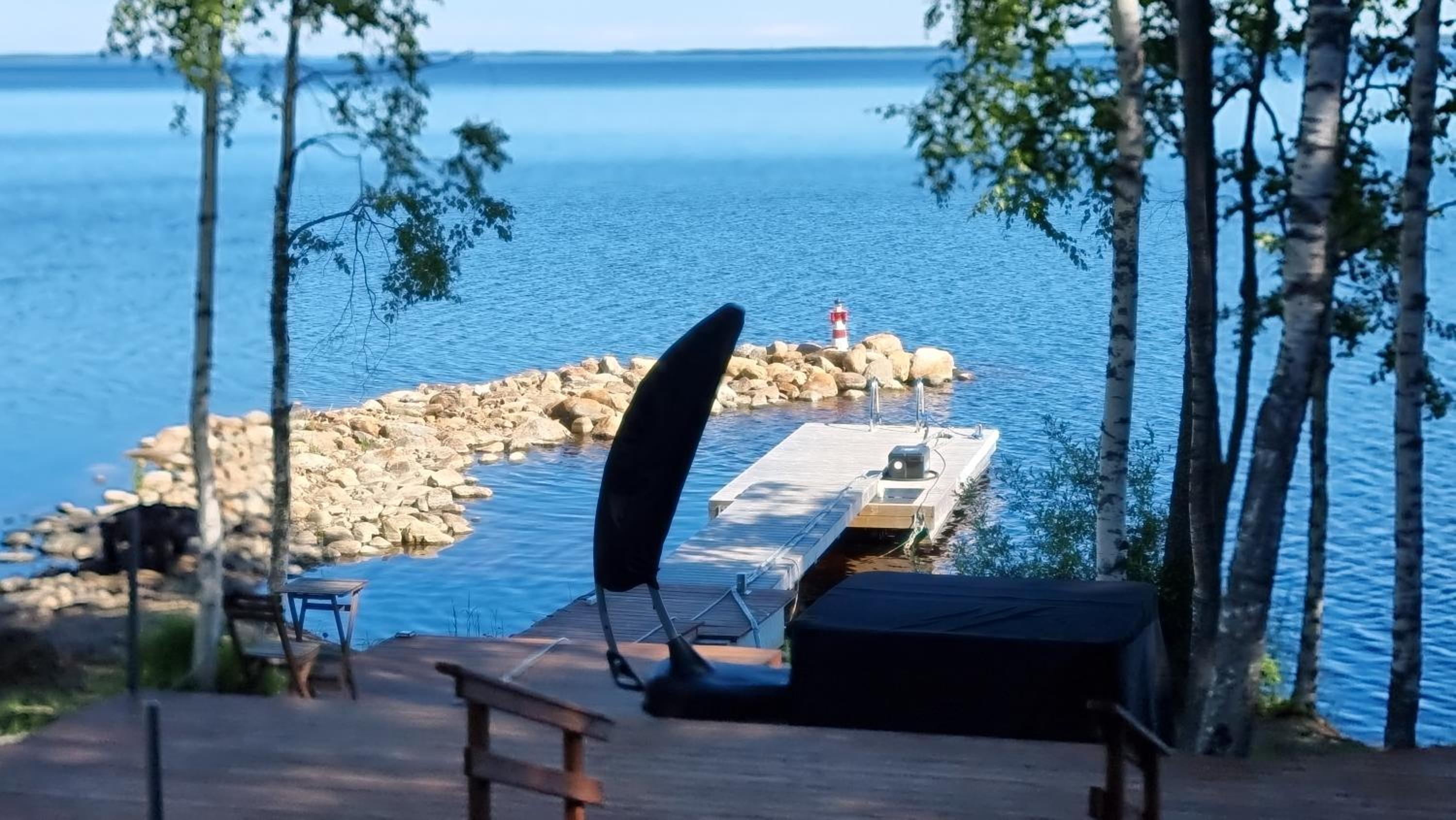 Hotel Mukava Pieni 2-4h Mokki Min 2 Vrk Saimaan Rannalla, Poreallas, Puusauna, Wi-fi, Smart Tv