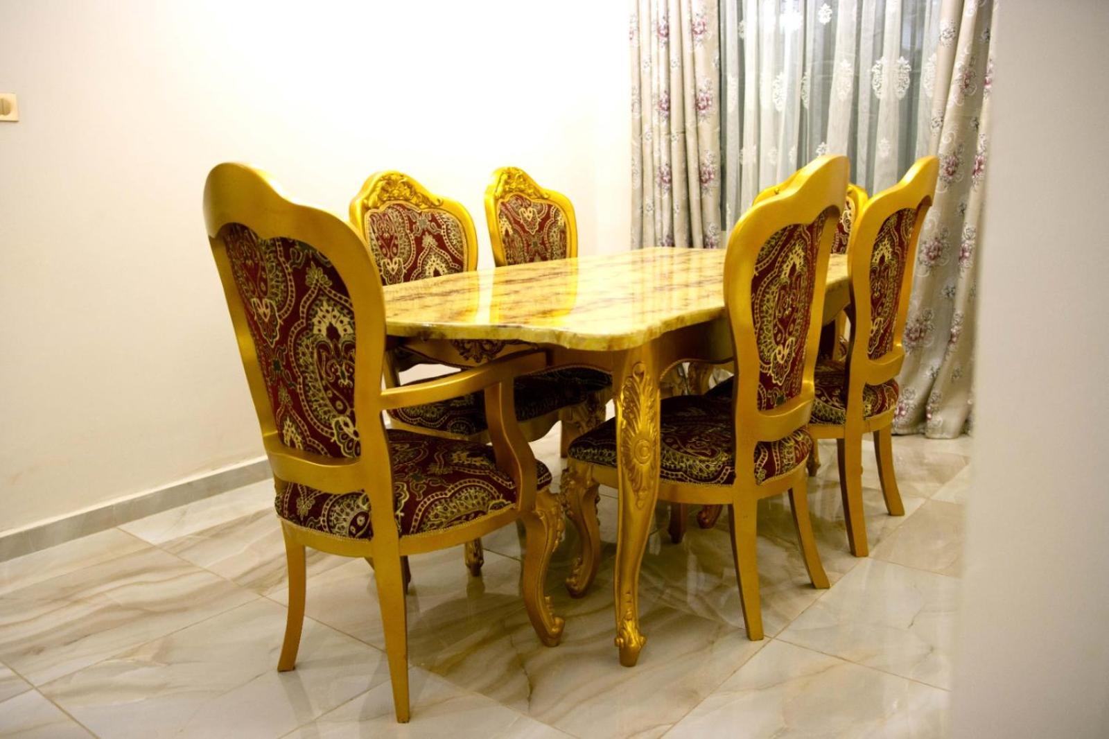 5 Star Furnished Apartments