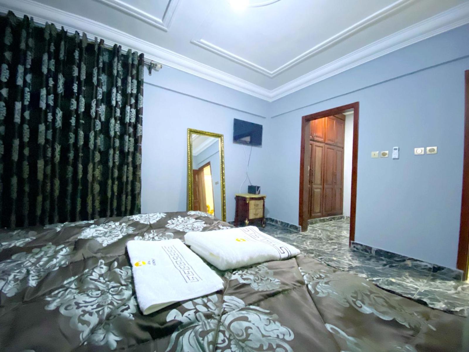 5 Star Furnished Apartments