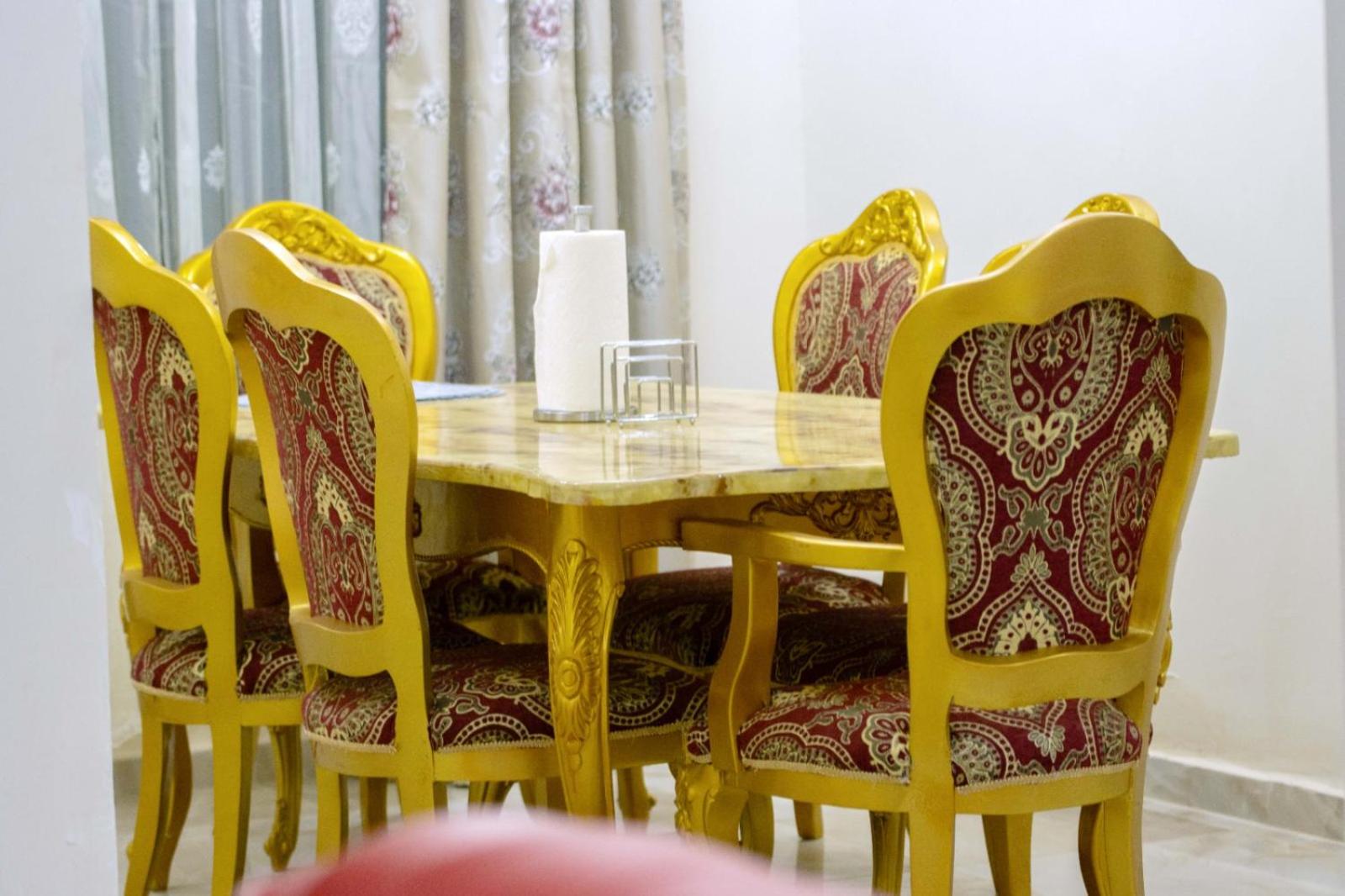 5 Star Furnished Apartments