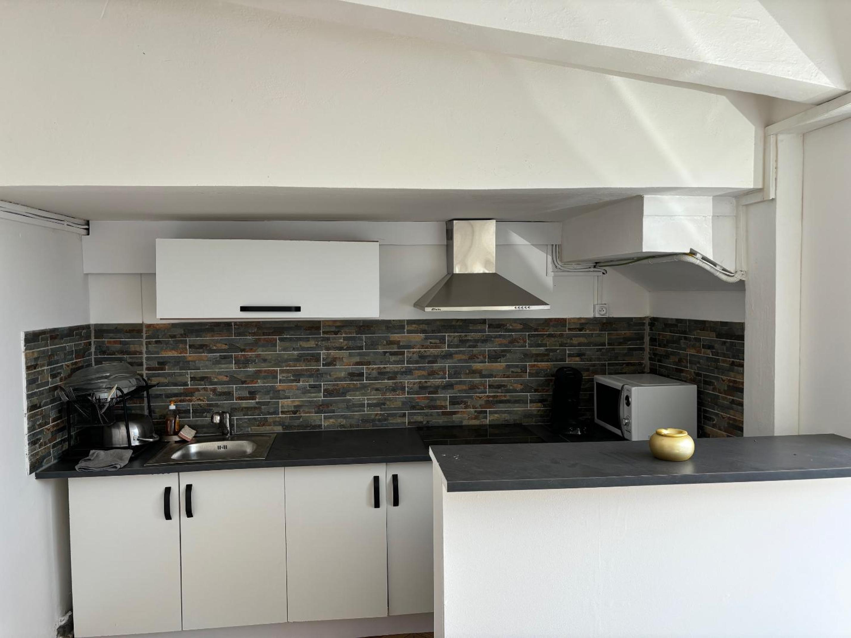 Appartement cosy Lamentin view 2