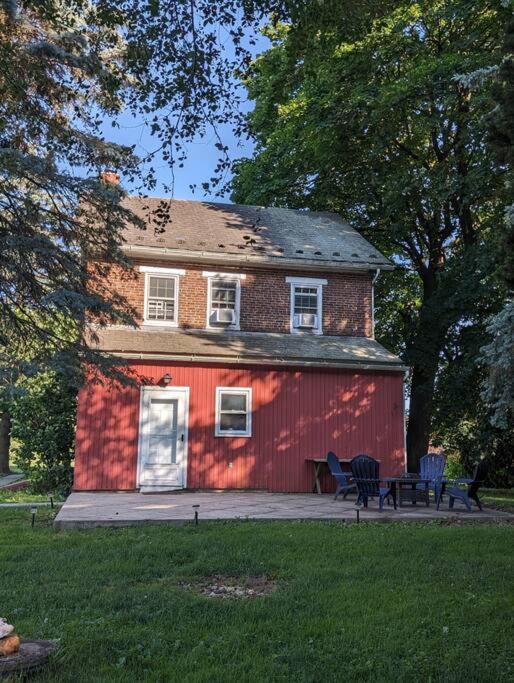 The Hidden Homestead