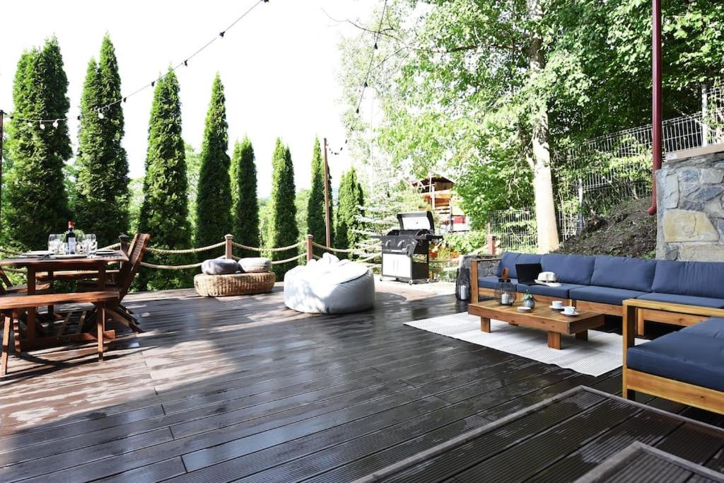 balance & terrace