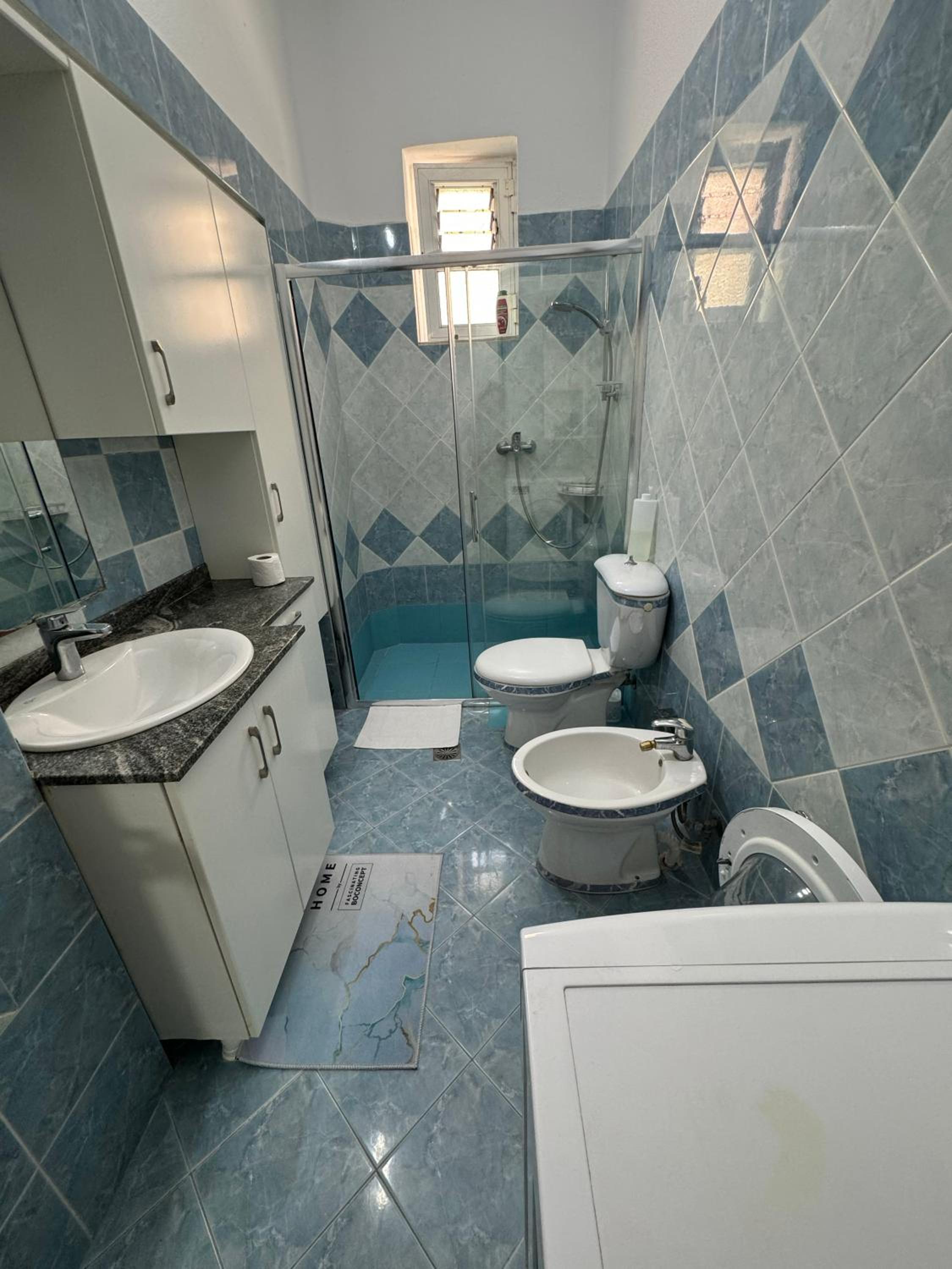 Dadaj Apartments