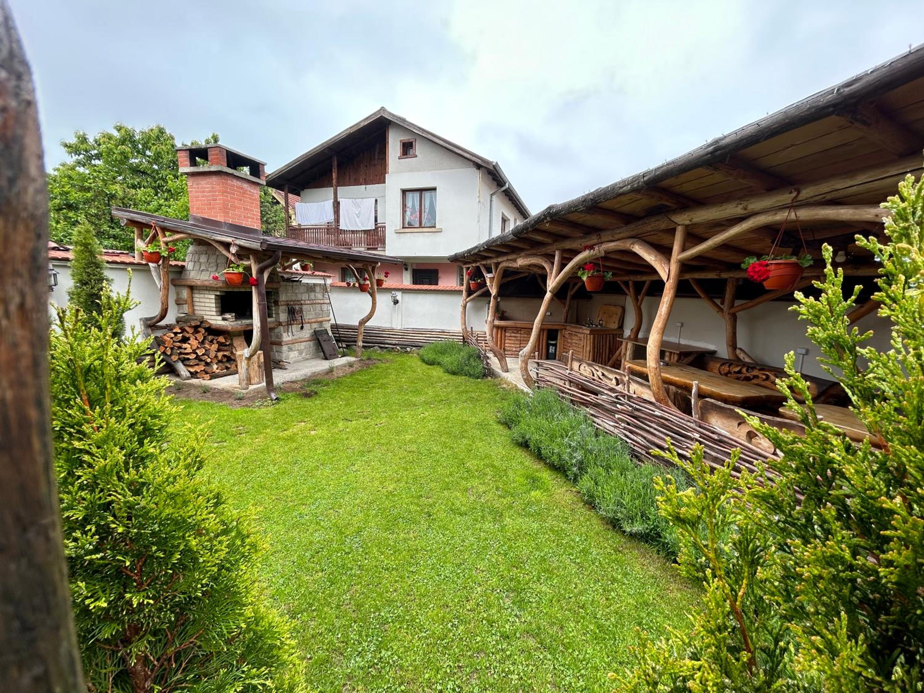 Guest house Legeto