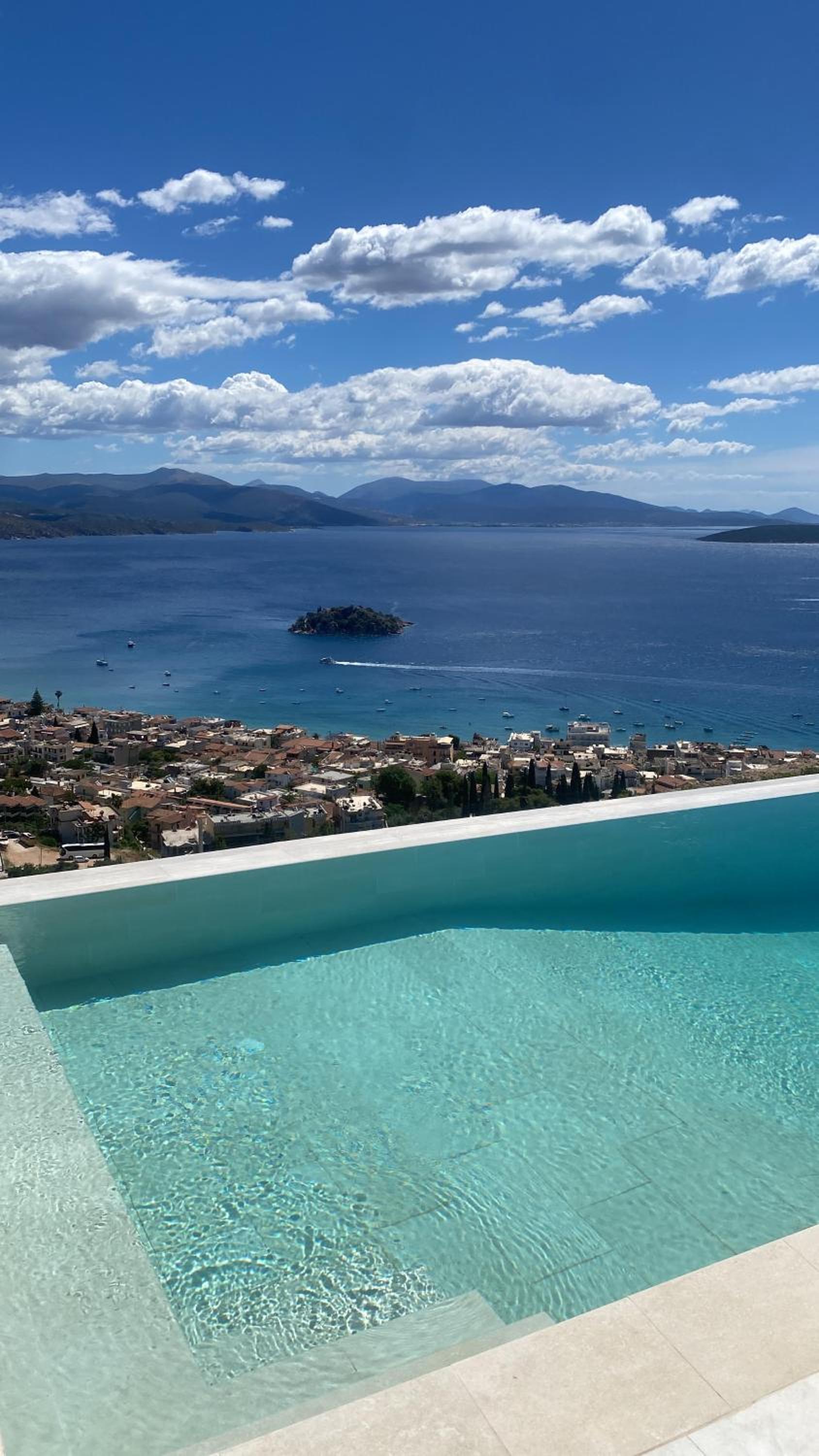 Panoramic Villa
