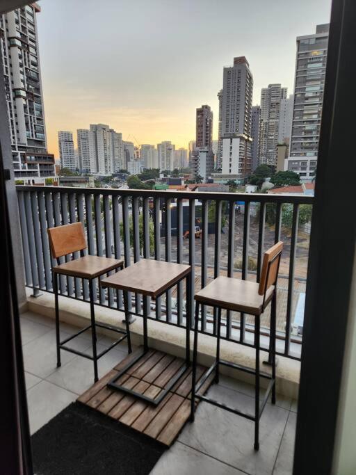 Loft, de frente ao metrô Brooklin