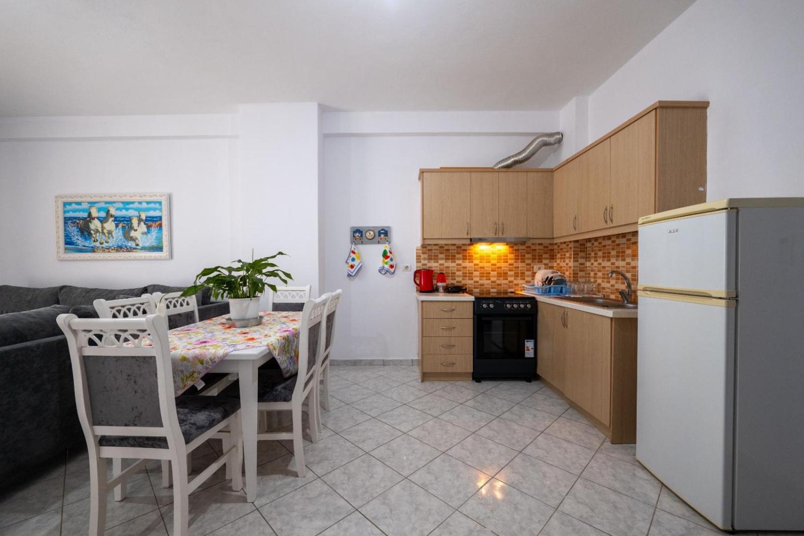 Apartment Eleni