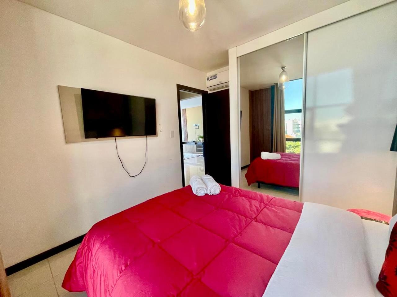2 Dorm 2 Banos Sirari Equipetrol - Cinema Privado y Parqueo Privado