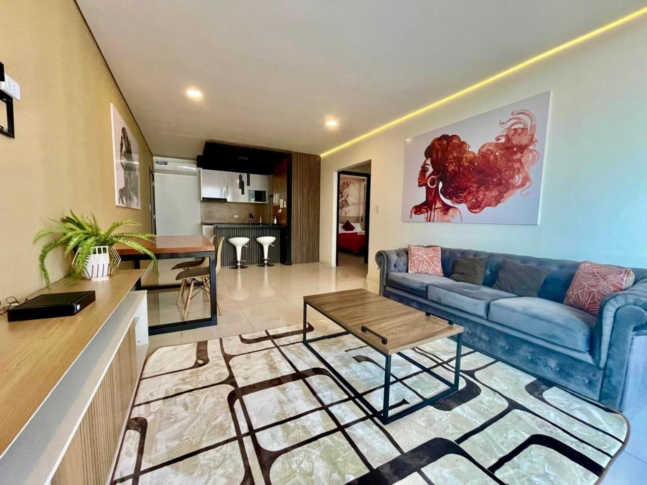 2 Dorm 2 Banos Sirari Equipetrol - Cinema Privado y Parqueo Privado