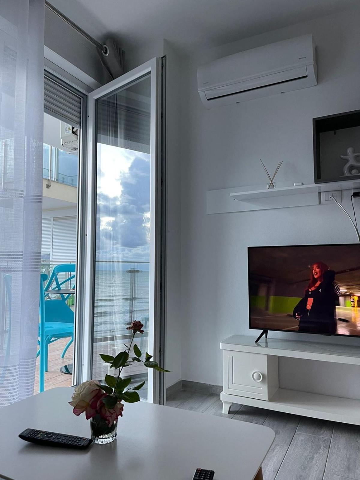 Noli's Apartment