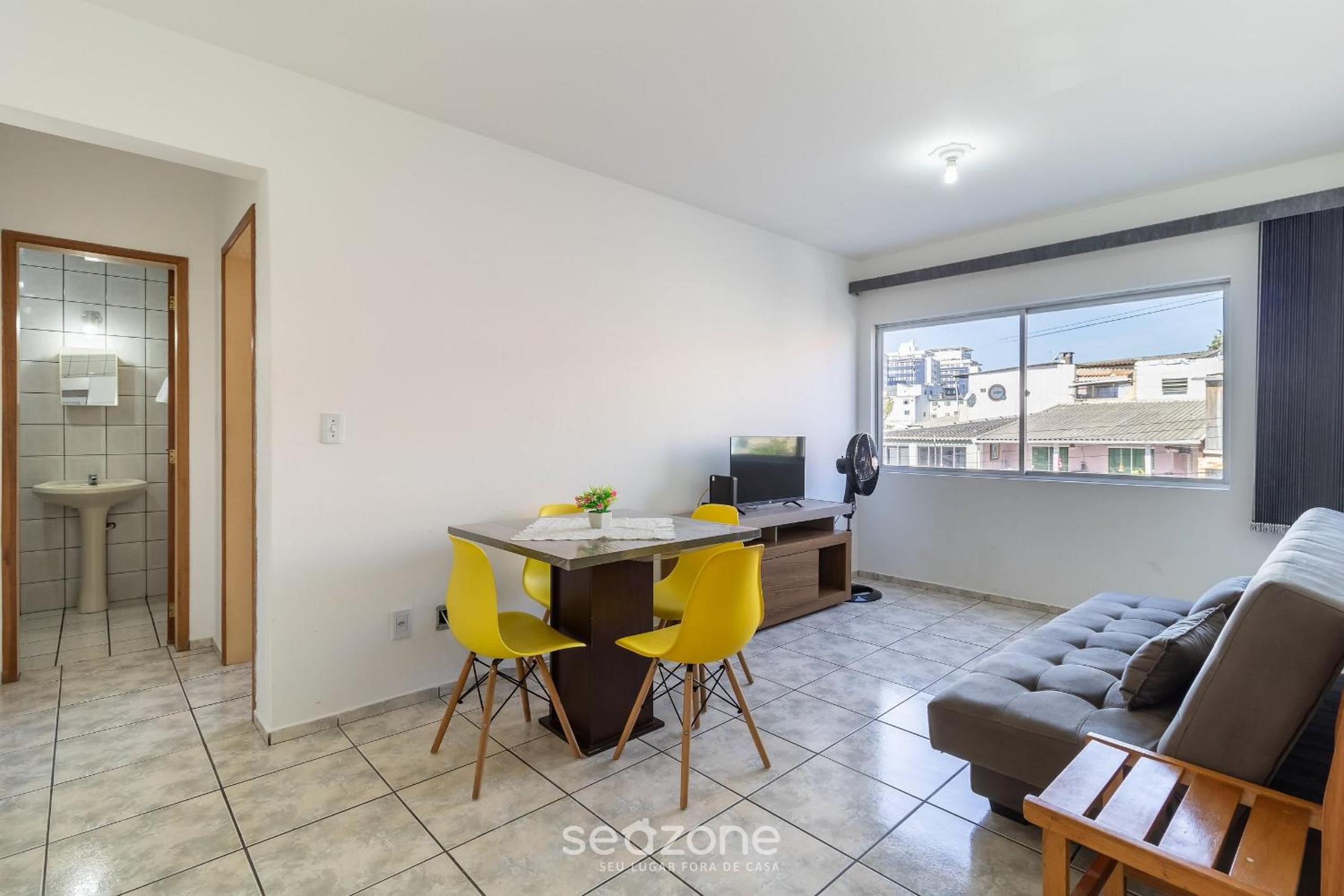 Cozy apt in Capoeiras RMC203