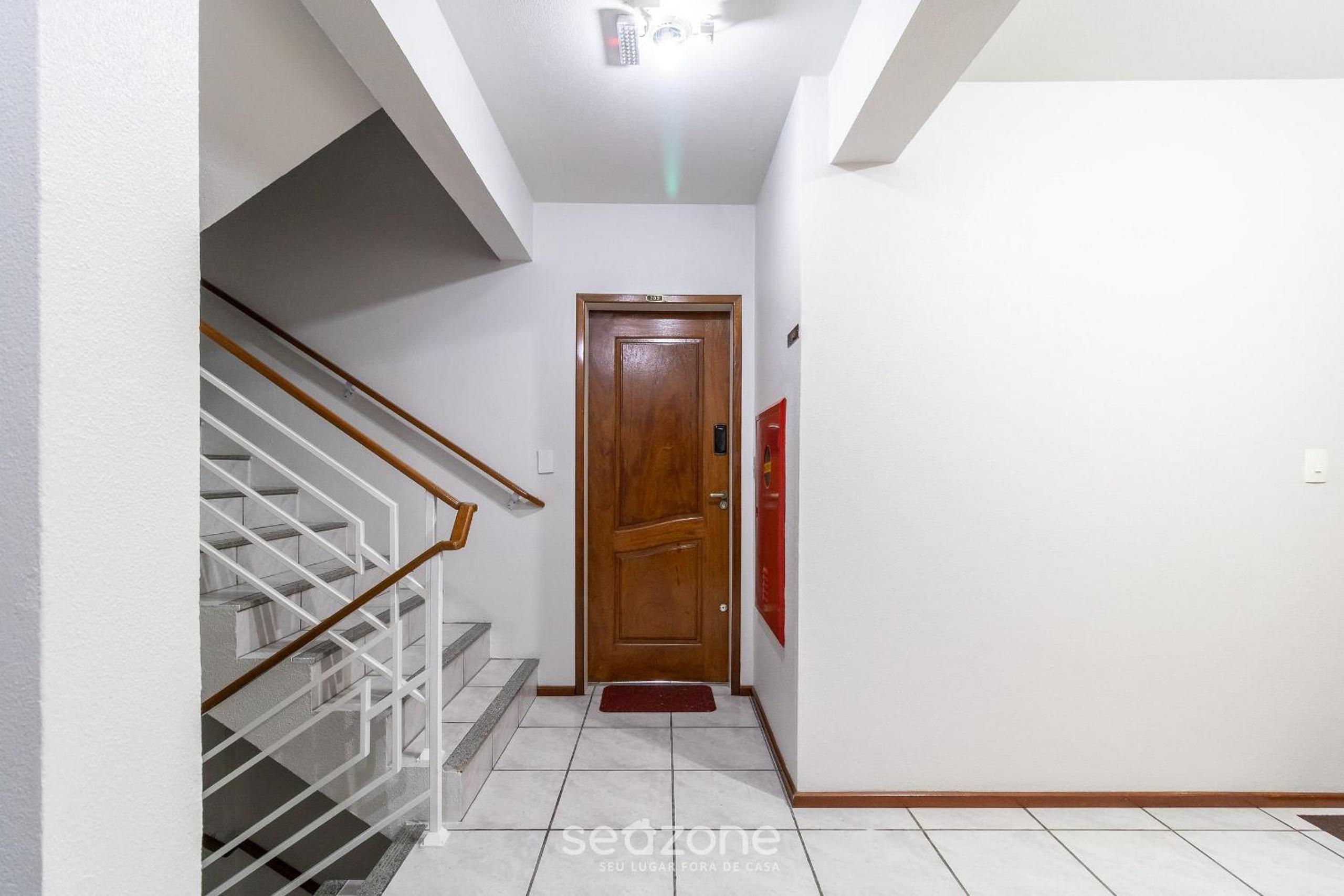 Cozy apt in Capoeiras RMC203