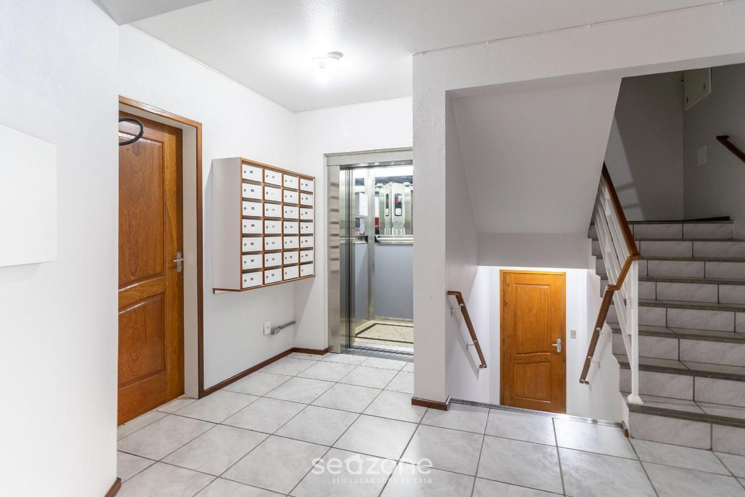 Cozy apt in Capoeiras RMC203