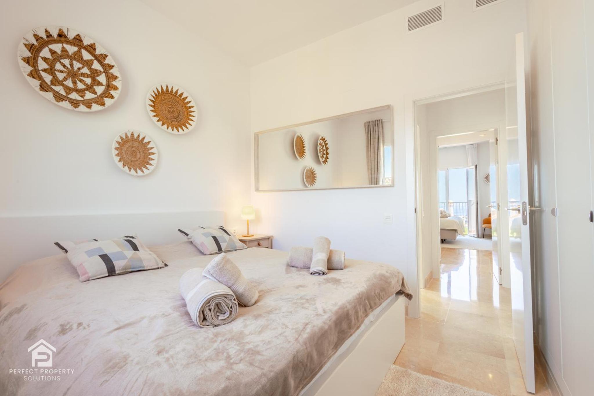 Paraiso TOP - best sea-views, 3 bedrooms, 7 pools photo 3