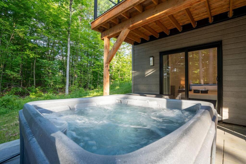 Pet Friendly Mountain Retreat - Up to 14 Guests!