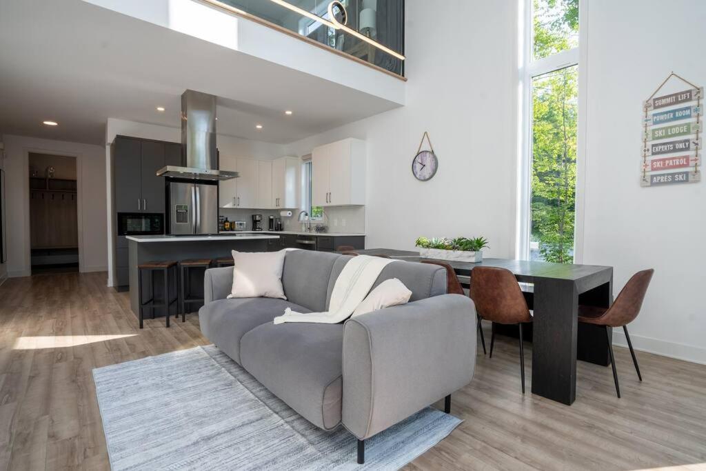 Pet Friendly Mountain Retreat - Up to 14 Guests!