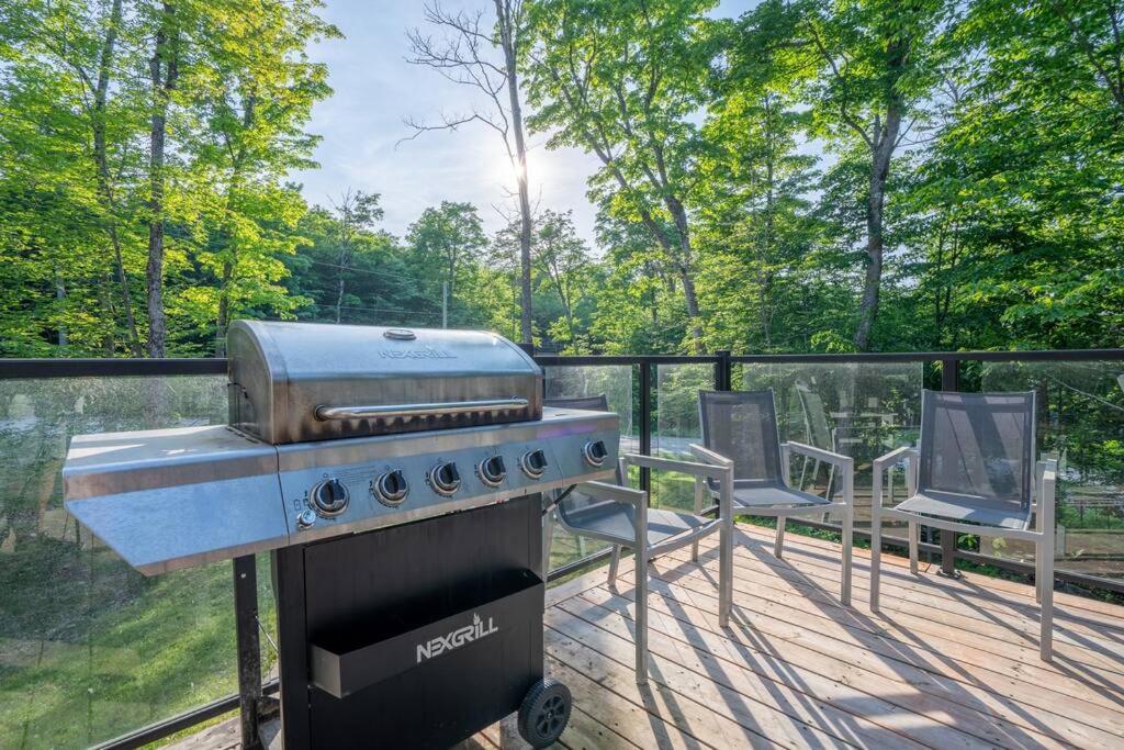 Pet Friendly Mountain Retreat - Up to 14 Guests!