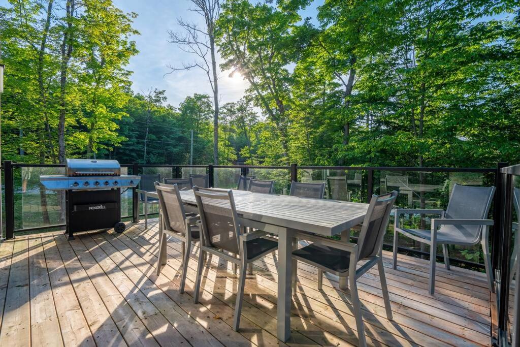 Pet Friendly Mountain Retreat - Up to 14 Guests!