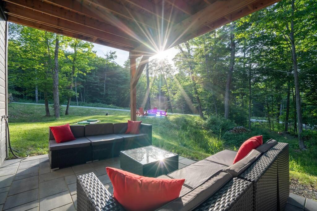 Pet Friendly Mountain Retreat - Up to 14 Guests!