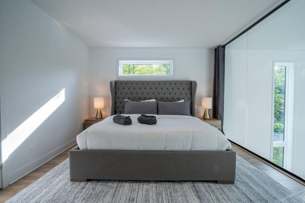 Pet Friendly Mountain Retreat - Up to 14 Guests!