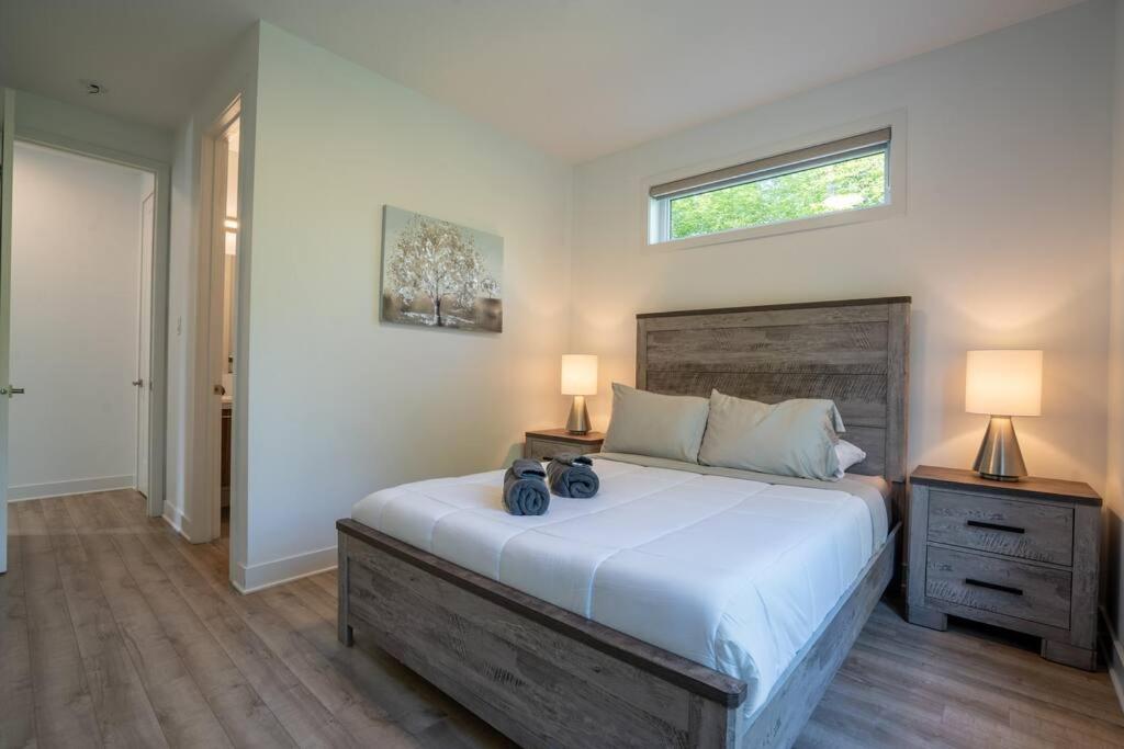 Pet Friendly Mountain Retreat - Up to 14 Guests!