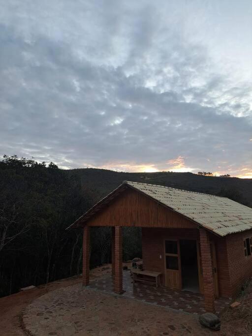 Casa com Varanda na Natureza