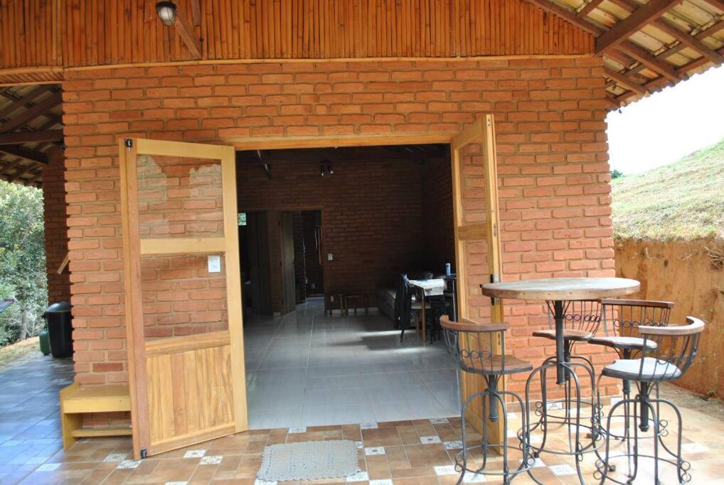 Casa com Varanda na Natureza